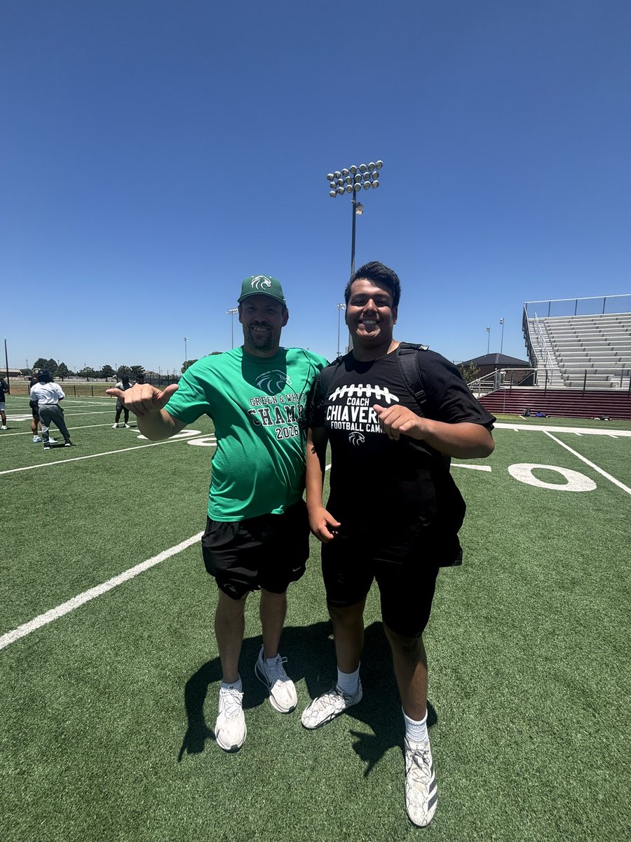 ElDannyDelgadoM's tweet photo. Blessed and honored to say I have received my very first offer from northeastern state university! @NSU_Football @CoachSuth74 @YukonHighSchool https://t.co/jtDdB8wfmC