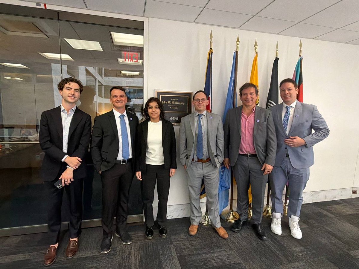 SphinxProtocol's tweet photo. Our co-founder Greg Perrin (@gcperrin) was on the Hill this week, wrapping meetings with the offices of Senator @SenatorBennet  and Senator @SenatorHick   alongside @StandWithCrypto and @FundDeFi.

Greg made the case as a founder and builder: what real regulatory clarity would mean for the people writing code right here in Colorado, and why developer protections need to stay intact as the Clarity Act moves toward a floor vote.

Sphinx is building market infrastructure for U.S. energy derivatives, so the rules of the road are something we think about every day. Good to see Colorado's delegation making time for the people actually building in the state.

Thank you to the Senators' staff for the conversation.🇺🇸