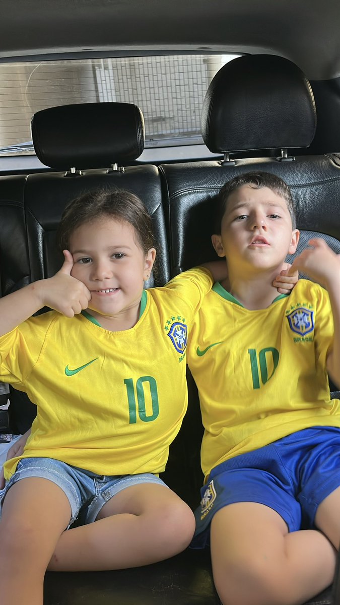 farahayach's tweet photo. 🇧🇷 forever💛💚💙 https://t.co/lPFwrAIC6h