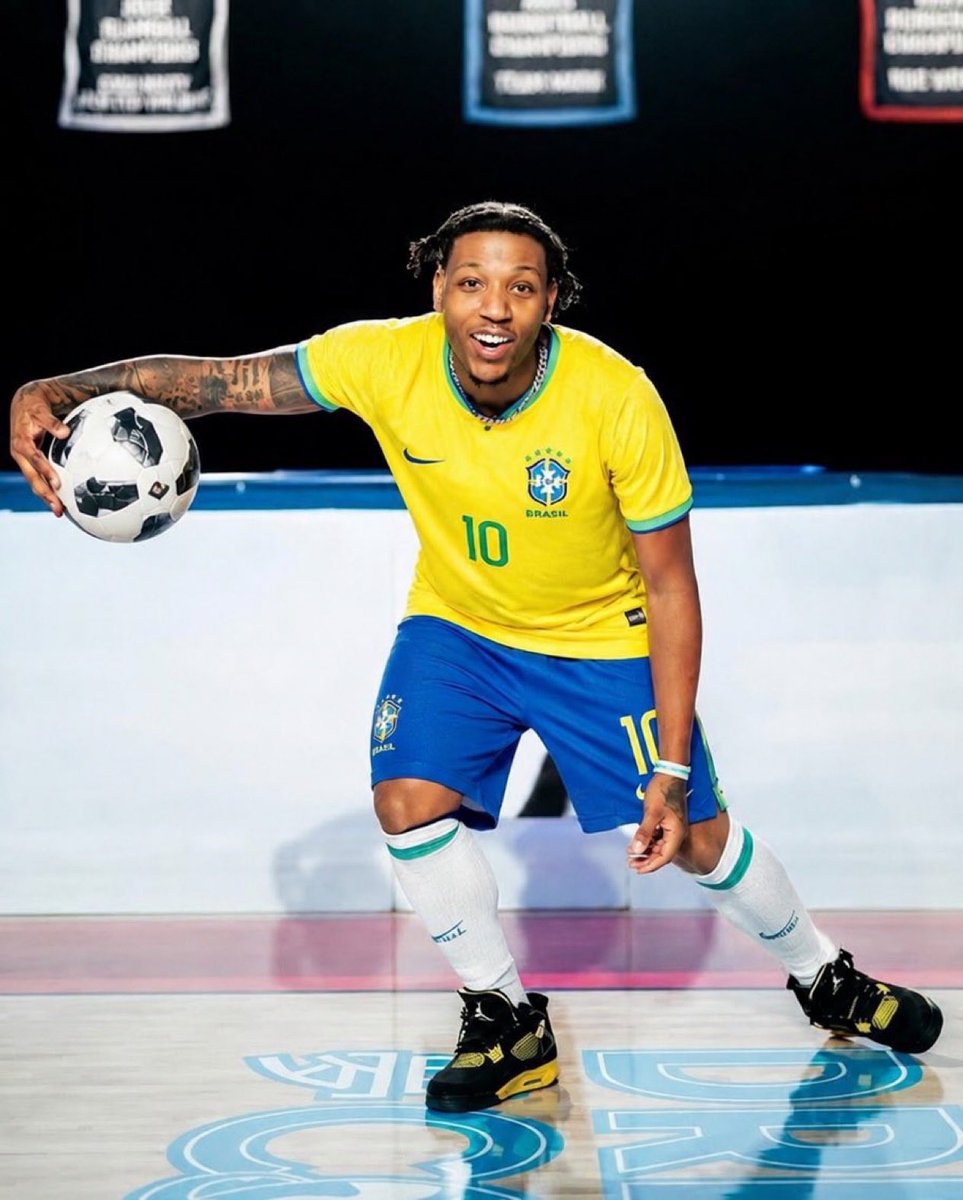 oitslando's tweet photo. Ronaldo 😭😭😭 https://t.co/fKLRGc0bTc