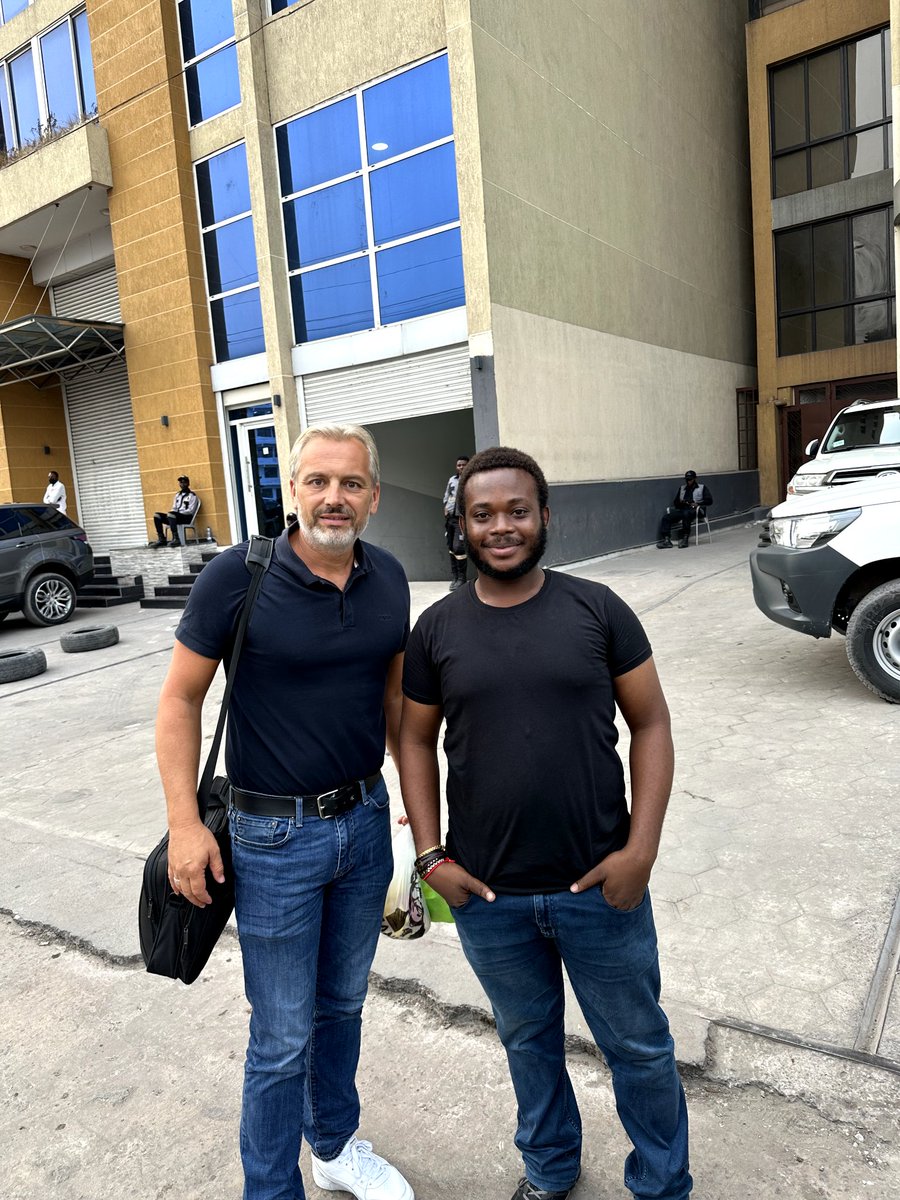 JOSUEKAPOYA's tweet photo. Félicitations à toute l'équipe de la RDC pour cette belle prestation face au Portugal!

Mention spéciale au sélectionneur pour son travail remarquable,sa vision et son engagement qui permettent à notre équipe nationale de progresser et de faire honneur au pays.
#AllezLesLéopard🇨🇩 https://t.co/em7GgGl3u5