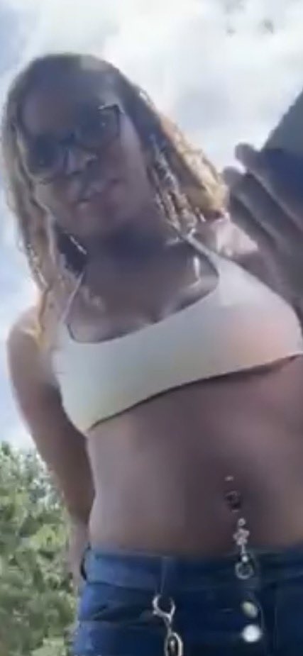 Angieeee tf 👩🏾🦰🅿️. tweet media