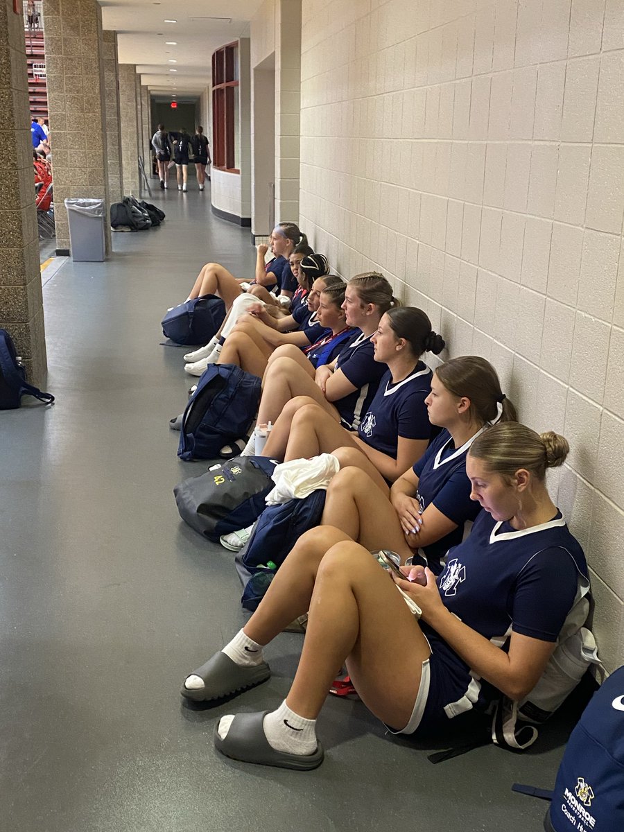 LadyHornetsBB's tweet photo. We wrapped up our summer schedule with some of our varsity players taking a trip to Lexington the last 3 days. 

We had lots of team bonding and learning opportunities to grow from. 
 
#uncommon https://t.co/7iBi6lbeTK