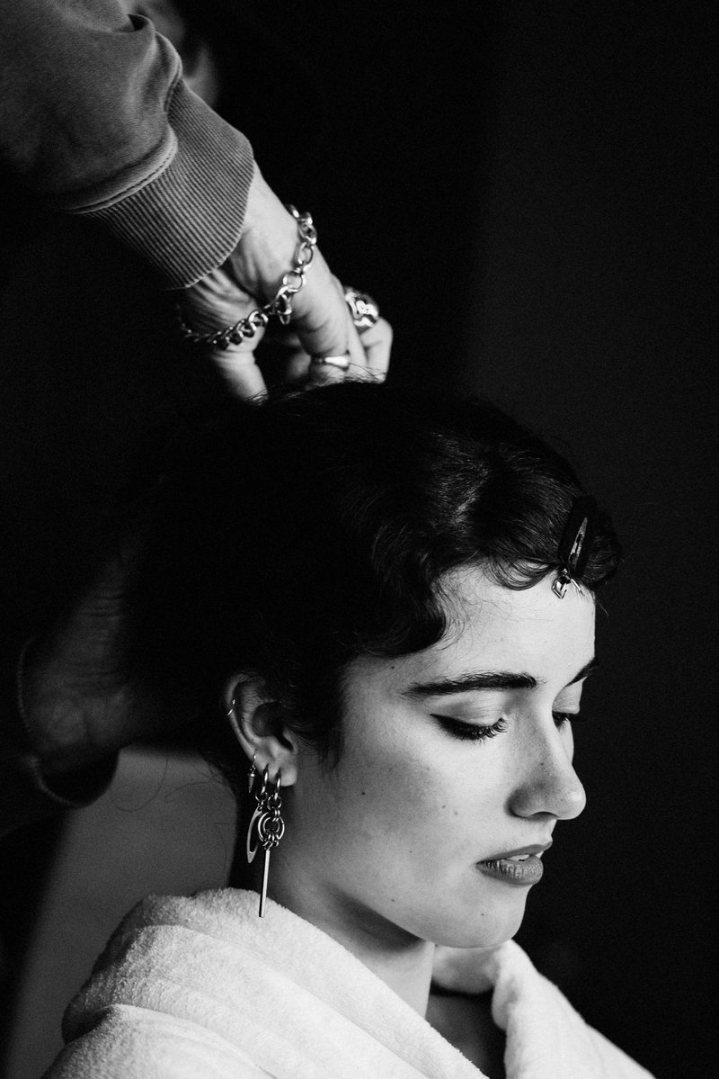 mitchperyer's tweet photo. moments before the Your Fault London premiere with @AshaABanks • photographed by me. https://t.co/y2NYuWZDGX