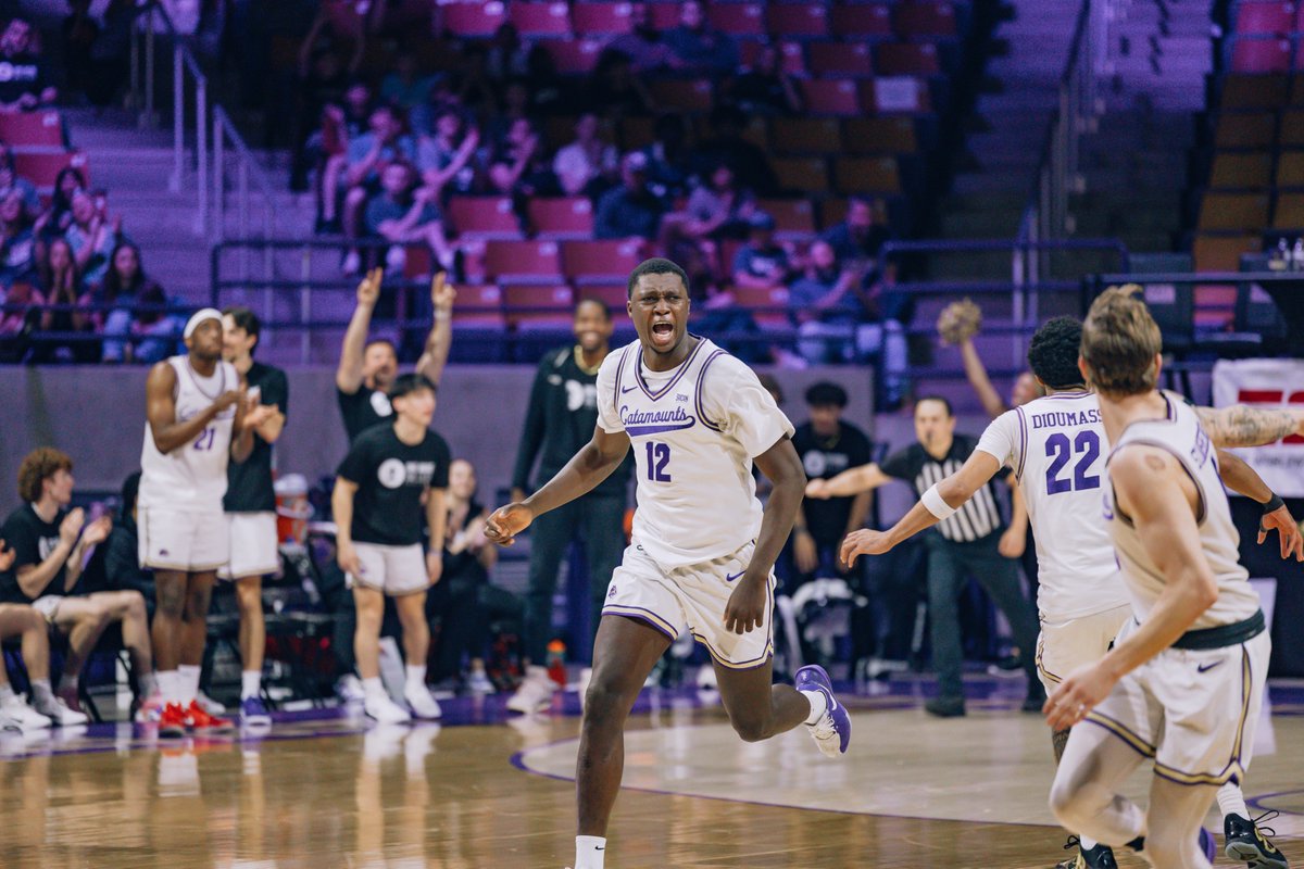CatamountMBB's tweet photo. Returning to the WHEE!

Samuel Dada, 6'9, SO
Lagos, Nigeria https://t.co/MNpybo8T6J