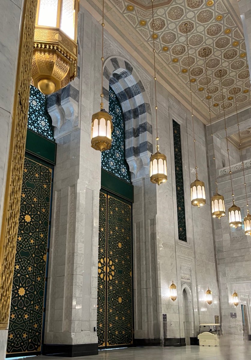 huria_alddaewaa's tweet photo. الخميس ١٠ محرم صيام #يوم_عاشوراء
والأفضل قبله بيوم أو بعده بيوم

من لديه الاستطاعة لمضاعفة الأجر
اغتنام الأجواء الروحانية
صيامه في #مكة المكرمة أو #المدينة المنورة والمشاركة في إفطار الصائمين
#شهر_محرم #حورية_الدعوة https://t.co/RCZp4DcY1b