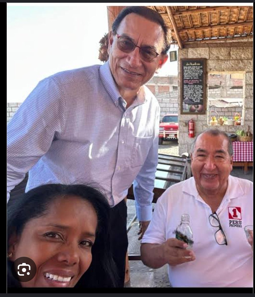 JimmyJoya7's tweet photo. @jomeraga @Minsa_Peru A esa mujer la engañó el lagarto con su hermano Martín @peruprimero_ofi https://t.co/XTr8YzA2g5