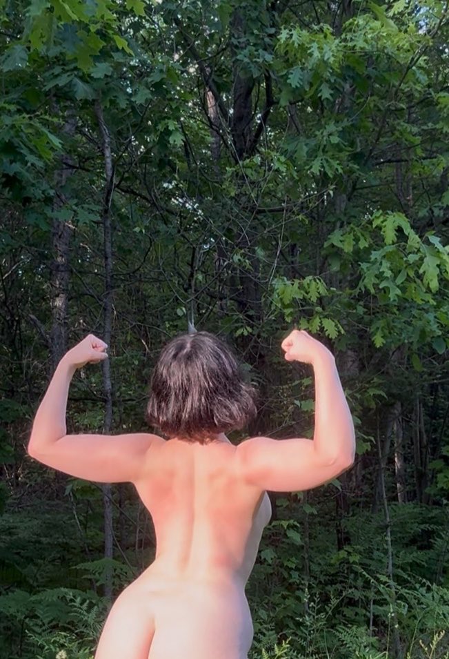 My 💙🤍 is half off AND I'm sending a free video to everyone... just saying would be cute to chat!!!!! :) https://t.co/34zjsGUYF0