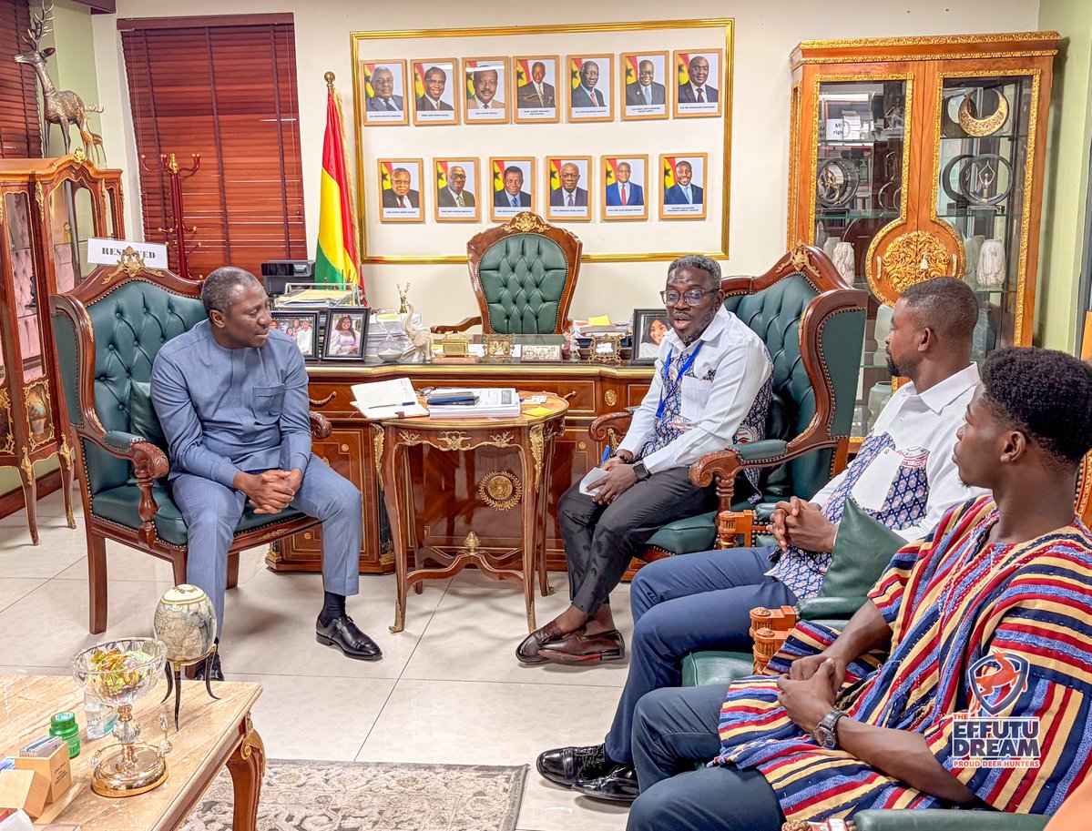 AfenyoMarkin's tweet photo. Pleased to receive the newly inaugurated National Executives of the Graduate Students’ Association of Ghana (GRASAG) at my office in Parliament today.

We discussed the challenges facing graduate students nationwide, and I reaffirmed my commitment to supporting their advocacy for better welfare, funding, and academic opportunities.

I wish the new leadership a successful tenure and look forward to working together for the benefit of Ghana’s graduate community.