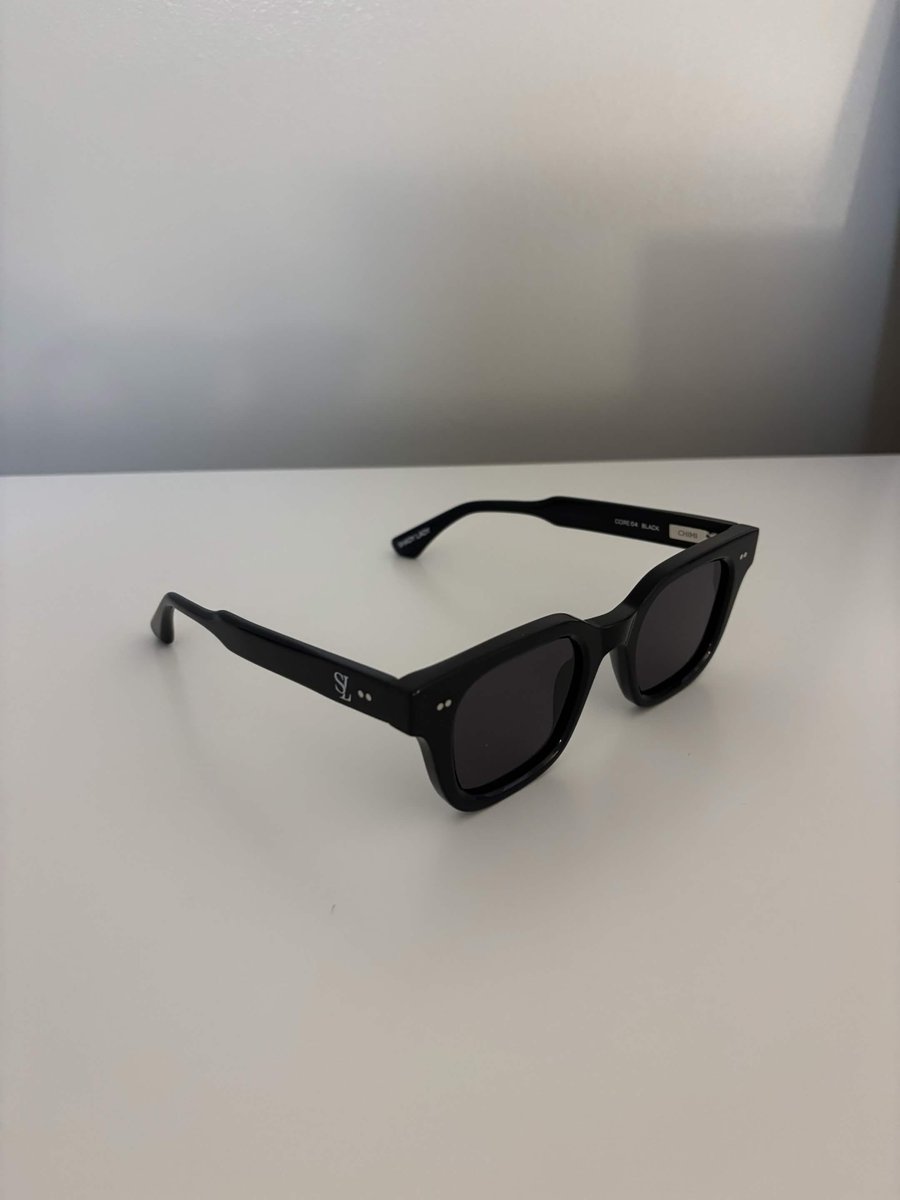 slotessentials's tweet photo. Thanks to the people over at Shady Lady for the cool merchandise!

Now we're ready for summer 😎 https://t.co/8om0ohnA8w