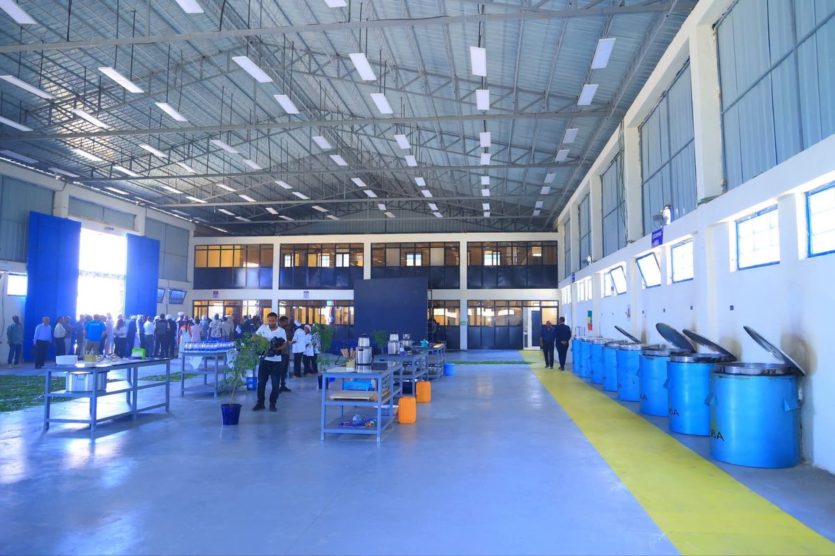 MaruYetayesh's tweet photo. UNICEF, in collaboration with the Dire Dawa Government, MOE, and ESMI, launched the first phase of a sustainable school meal model 
1.Climate-Smart Central Kitchen
2.Climate-Smart Farm 
3.Sustainable Financing , 3 percent of city tax revenue to school meal programmes https://t.co/SVPh8OoGl7