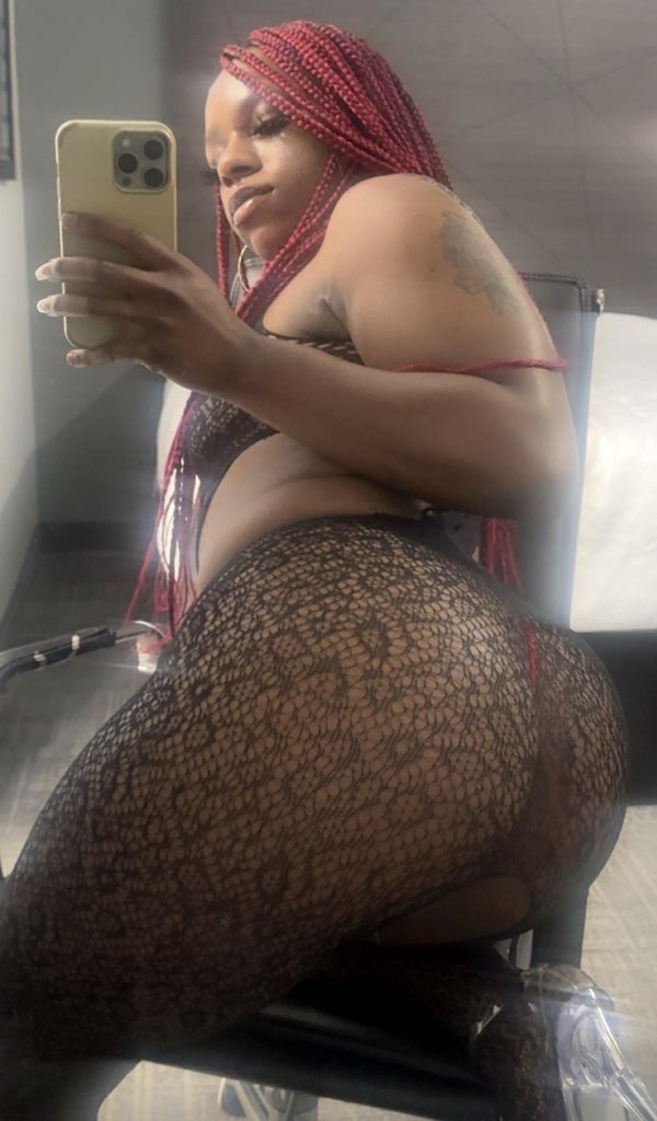 FireEvie's tweet photo. True🐱🧚🏾‍♀️ …. Wollah 🪄🎠 https://t.co/a5iF7hnzi8