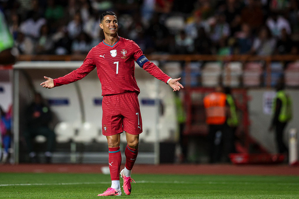 efemoniii's tweet photo. The rest matches!, Make una Forget πβ½π₯ Ronaldo is coming
#PORTUGAL
#PORDRC #Robertomartinez
#At41 https://t.co/BMBmlioKZW