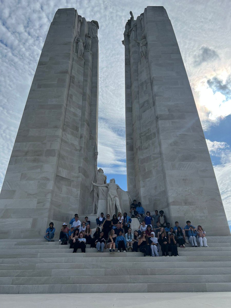 LimehurstAc's tweet photo. Today our Y10 trip students visited the Vimy Museum and Memorial, gaining a deeper understanding of the courage, sacrifice, and human cost of the First World War. A powerful and memorable learning experience. #VimyRidge #Remembrance #SchoolTrip https://t.co/bZWUdj1Hz8