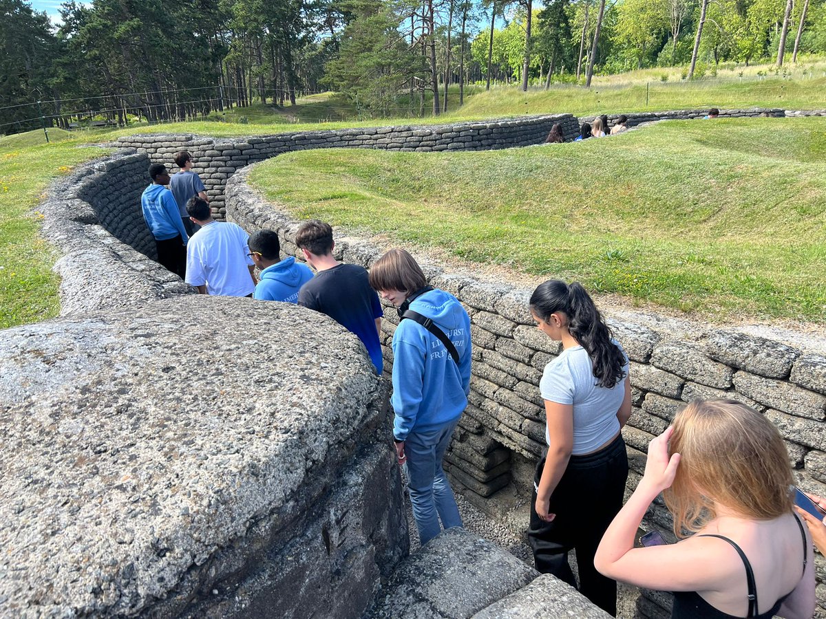 LimehurstAc's tweet photo. Today our Y10 trip students visited the Vimy Museum and Memorial, gaining a deeper understanding of the courage, sacrifice, and human cost of the First World War. A powerful and memorable learning experience. #VimyRidge #Remembrance #SchoolTrip https://t.co/bZWUdj1Hz8