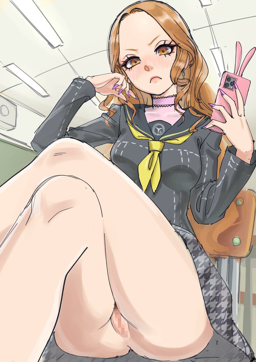 PerfectedMoon's tweet photo. "What are you staring at?"

She's getting pretty sick of your eyes on her... https://t.co/tDfagqKGvN