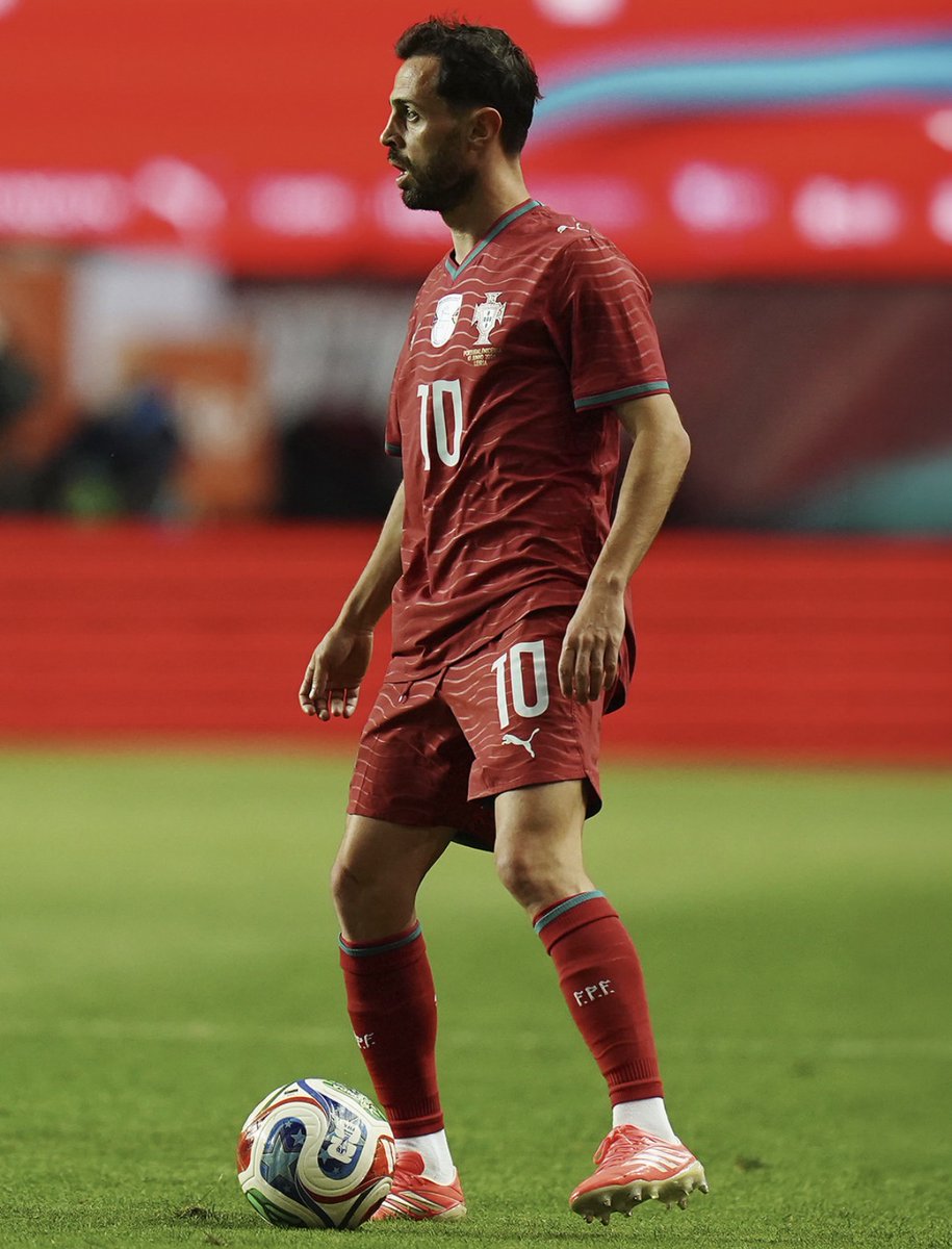 theMadridZone's tweet photo. Bernardo Silva. 🇵🇹 https://t.co/N9PgMDUXE6