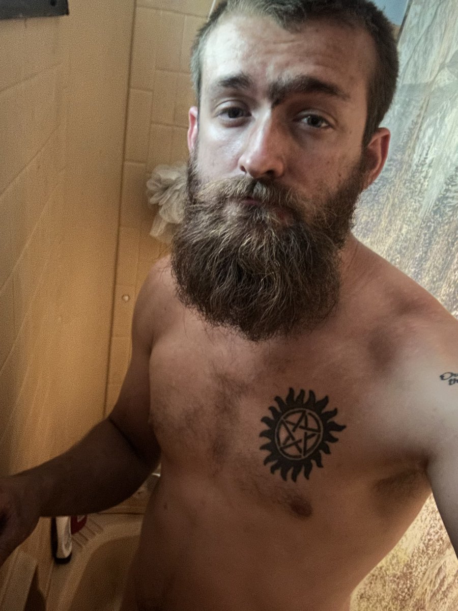 garthkerr1995's tweet photo. If you couldn’t tell I’m a dirty boy 🥴🤣 #dirtyboy https://t.co/Bqksf4d5LU