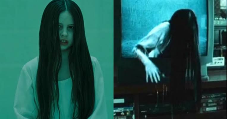 Nrgl26670882163's tweet photo. The ring (halka) başrollerinde Naomi Watts (Rachel Keller) ve Daveigh Chase (Samara Morgan)
Daveigh C. menenjit ve kan enfeksiyonunun neden olduğu septik şoktan 35 yaşında hayatını kaybetmiş, çok genç üzüldüm.
Çok güzel bir korku filmiydi hatta o kadar çok etkilenmiştim ki TV izlerken birden televizyon yayın gidip ekran karıncalanma ya başlamıştı korkudan ,ruhum bedenimden çıktı resmen 😱