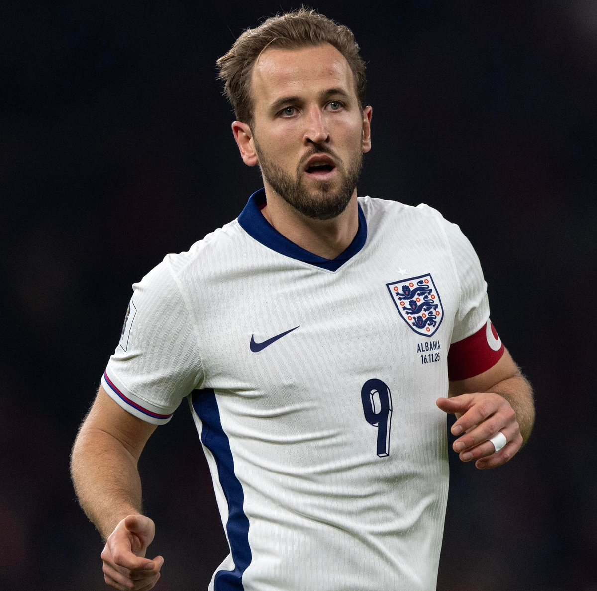 theracehorseguy's tweet photo. CASH GIVEAWAY 

England take on Croatia in the World Cup tonight!!

If England win and Harry Kane scores a brace, I’ll give one lucky person £100

Simply like, follow and retweet this post to enter, good luck 🤞 https://t.co/Gq8gTvPPld