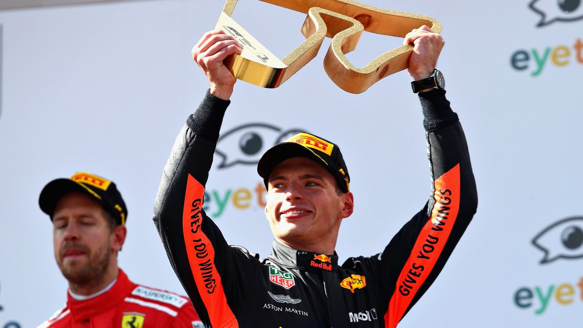 F1BigData's tweet photo. The only time in history that Portugal drew a World Cup match 1-1, the next race was in Austria and was won by Max Verstappen
Today, Portugal has drawn 1-1 again for the second time in their World Cup history, and the next race is in Austria https://t.co/rbVn39HaQI