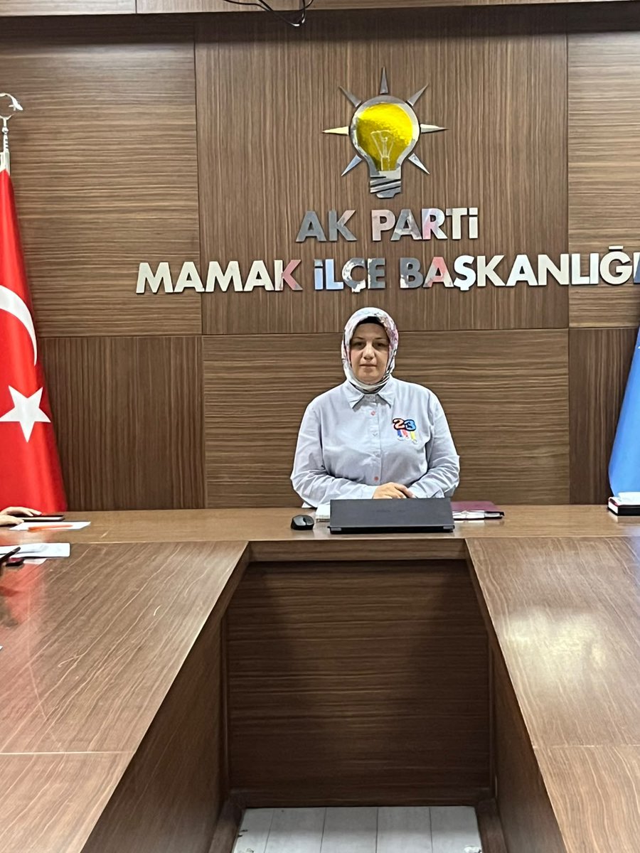 akkadinmamak's tweet photo. Haftalık olağan yürütme  kurulu toplantımızı Kadın Kolları Başkanımız @IlknurHizal öncülüğünde gerçekleştirdik.
Hayırlara vesile olsun. https://t.co/d5AO9M1tnx