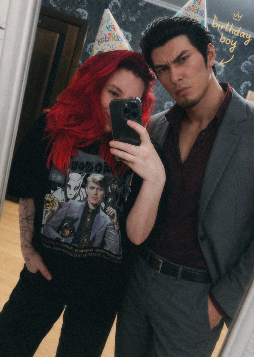 rinnierrr's tweet photo. Happy Birthday Kiryu chan😘😘😘 https://t.co/nkohTPr4Iq