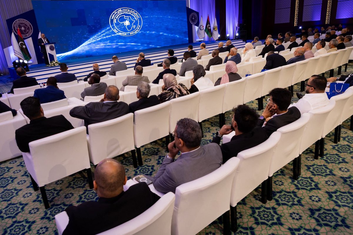 h5PITEOcChu9esY's tweet photo. 🔵 انطلاق أعمال ملتقى منظمة منتجي البترول الأفارقة (APPO) للتدريب وبناء القدرات في ليبيا، بمشاركة ممثلين عن الدول الأعضاء وخبراء قطاع النفط، لمناقشة تطوير برامج التدريب وتعزيز التعاون وتبادل الخبرات بين المؤسسات النفطية الأفريقية.
#ليبيا #APPO #المؤسسة_الوطنية_للنفط #النفط https://t.co/PM5xHRoZxg