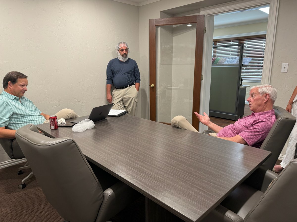 rep_stevewomack's tweet photo. The Bryant family started canning jams and preserves in 1947 and have been at it ever since. Today, I had the chance to see how this Alma-based company produces high-quality pickled foods for major retailers across the country. https://t.co/8KEjeARfxg