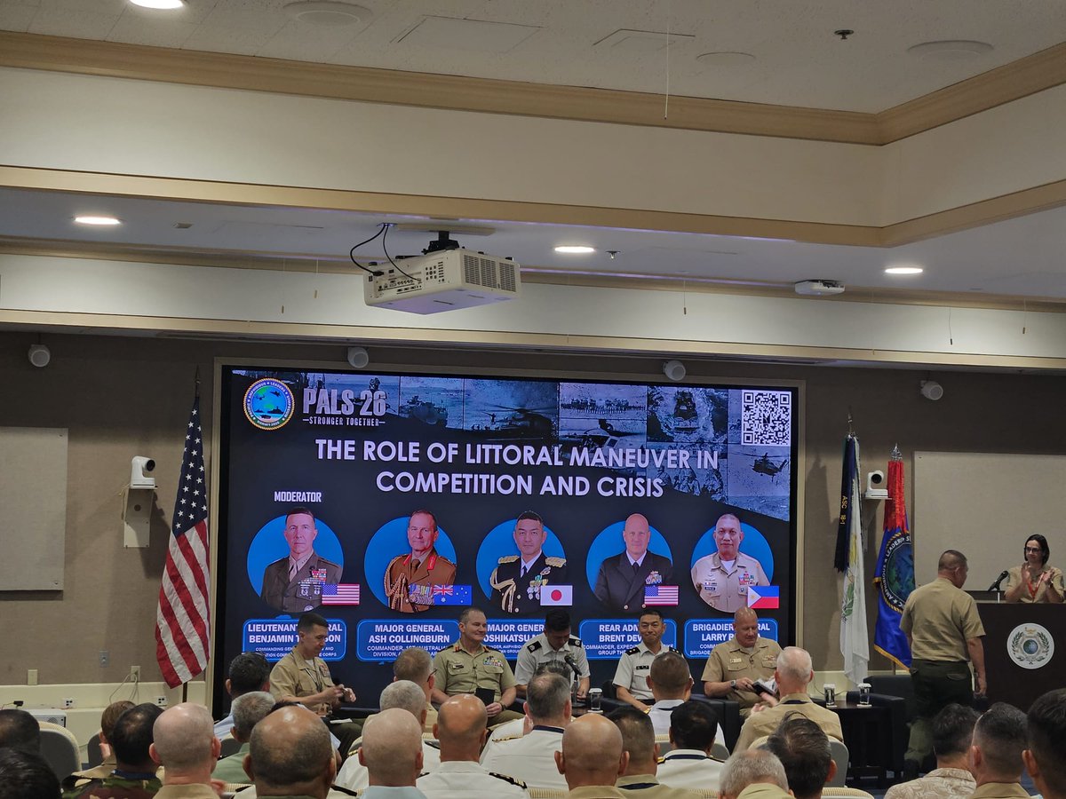 COM6BLB's tweet photo. La #6BLB participe actuellement au forum multinational #PALS organisé par l'@USMC 🇺🇸 qui réunit les unités amphibies des pays alliés et partenaires de la région IndoPacifique.
💬 échanges sur nos capacités militaires
⚔️ interopérabilité entre nos armées 🌎 gestion des crises https://t.co/WIVSNiX0pG
