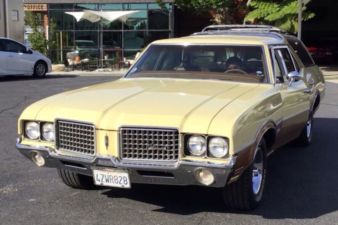 BudWitzke's tweet photo. My high school daily driver https://t.co/pzu5NpH0gH