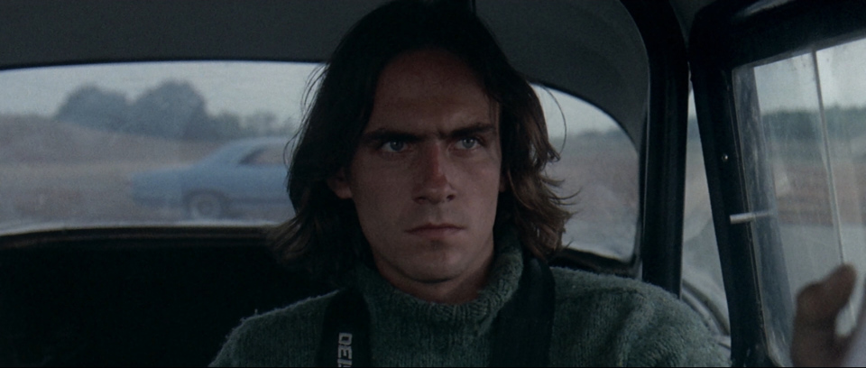 HotelInsonmia's tweet photo. En mi #Top10
CARRETERA ASFALTADA EN DOS DIRECCIONES (Two-Lane Blacktop, 1971, #MonteHellman) https://t.co/lcBNHl57Bl