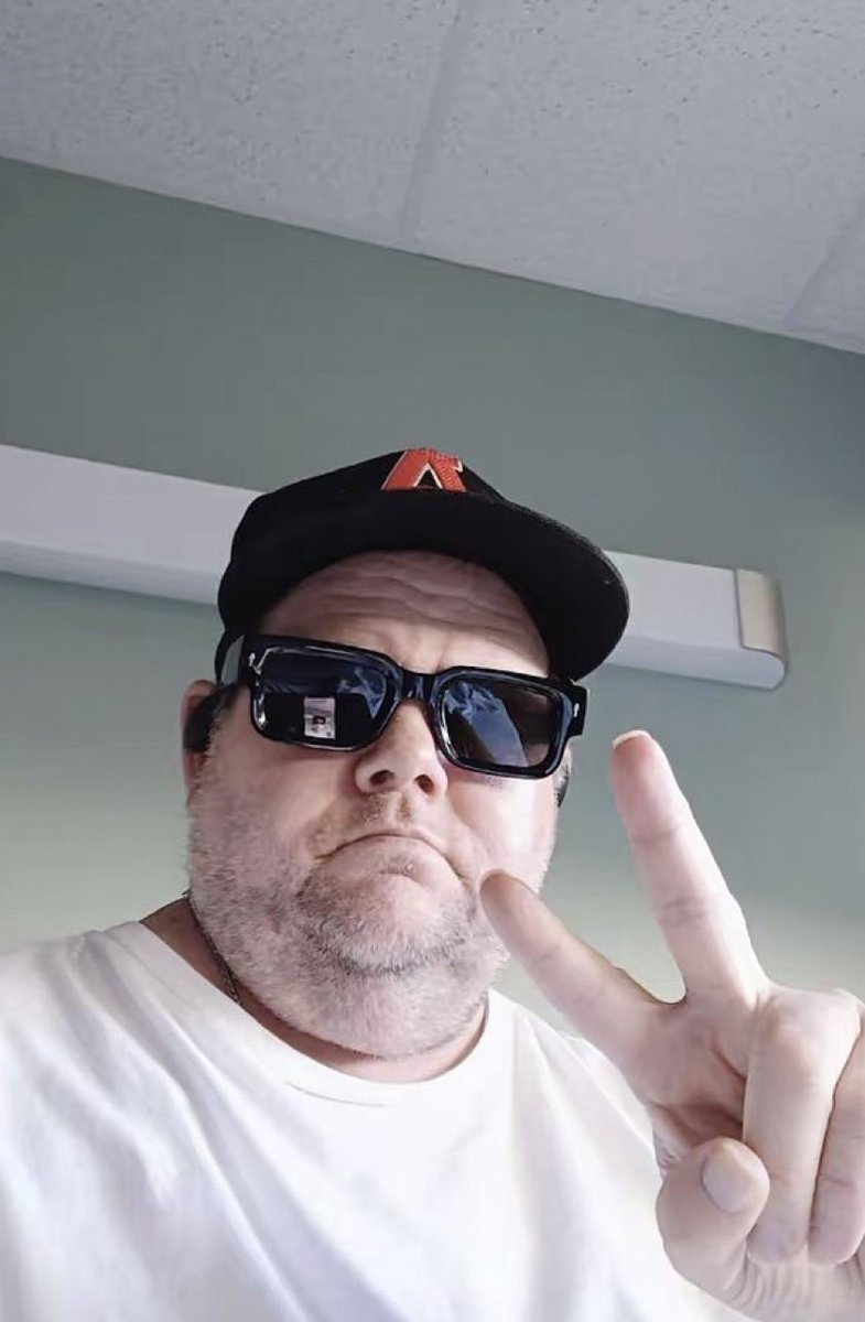 Mikecfpa's tweet photo. Am I too old to be your man? https://t.co/nNuHAn8yIW