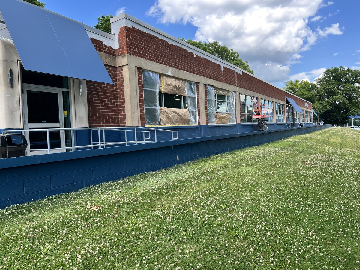 JohnsonCollege's tweet photo. Woolworth Hall is getting a summer refresh.

Work began a couple of weeks ago, The refresh will bring a renewed look to Woolworth Hall while continuing its long-standing role on our Scranton campus.

For now, here's a behind-the-scenes look. We'll save the big reveal for later. https://t.co/g8aLQO9pEw