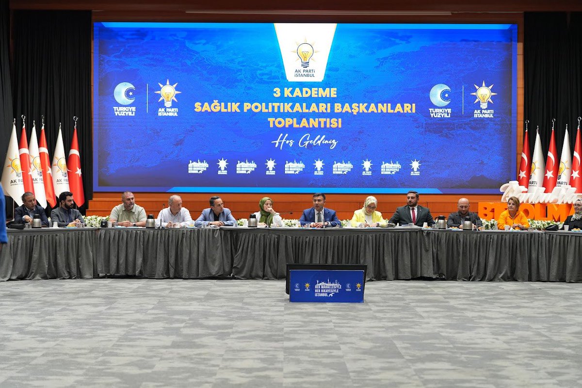 AbdulAzizCelikk's tweet photo. Sağlık Politikaları Başkanlığı olarak olağan toplantımızı gerçekleştirdik. İstişare ve ortak akıl doğrultusunda yürüttüğümüz çalışmalar hayırlara vesile olsun.Milletimize hizmet yolunda çalışmalarımıza kararlılıkla devam ediyoruz. 🇹🇷💡@akparti_esenler @EmrullahErkus @alperenbozdg https://t.co/vWec4QuWhe