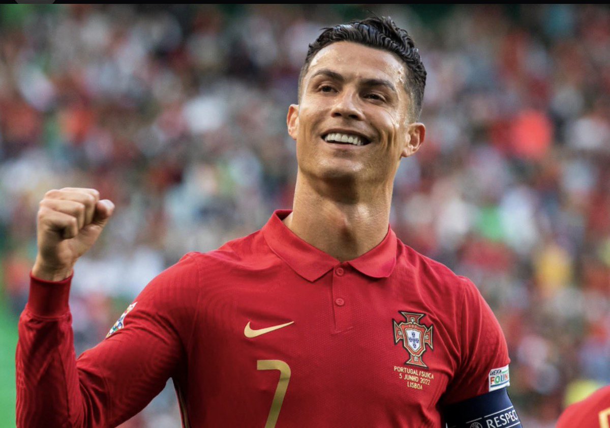 CronicasPrimera's tweet photo. 6 MUNDIALES

Y el ÚNICO partido donde jugó bien fue ante España en aquel 3-3

El “lider” mas sobrevalorado en la historia de los Mundiales. https://t.co/NmDla1Pim6