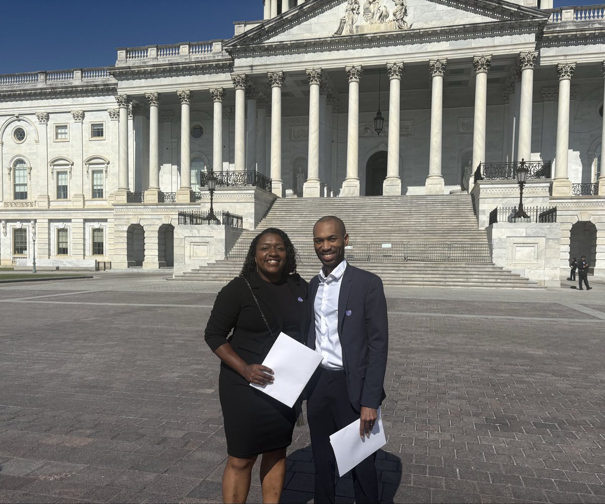 StaxxSats's tweet photo. Today I joined fellow founders, builders, and Chapter Presidents on Capitol Hill to advocate for something simple: clear rules for crypto. Innovation shouldn’t have to leave America to succeed. @ossoff @ReverendWarnock @standwithcrypto @fund_defi @AtlantaChain 

Georgia is ready. https://t.co/7jb1xAbTJS