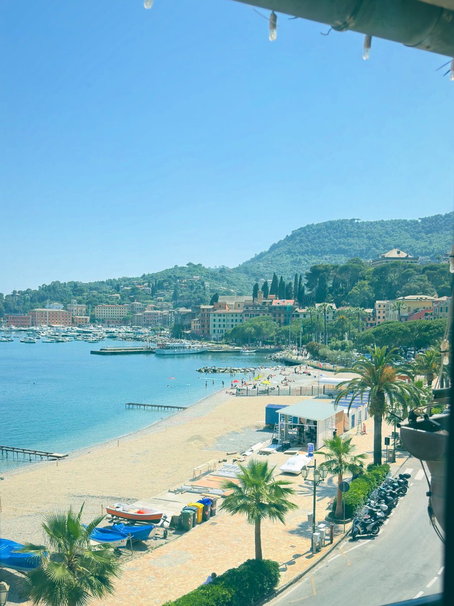 altabtabaii's tweet photo. dreamy riviera https://t.co/1PIbZRrNZQ