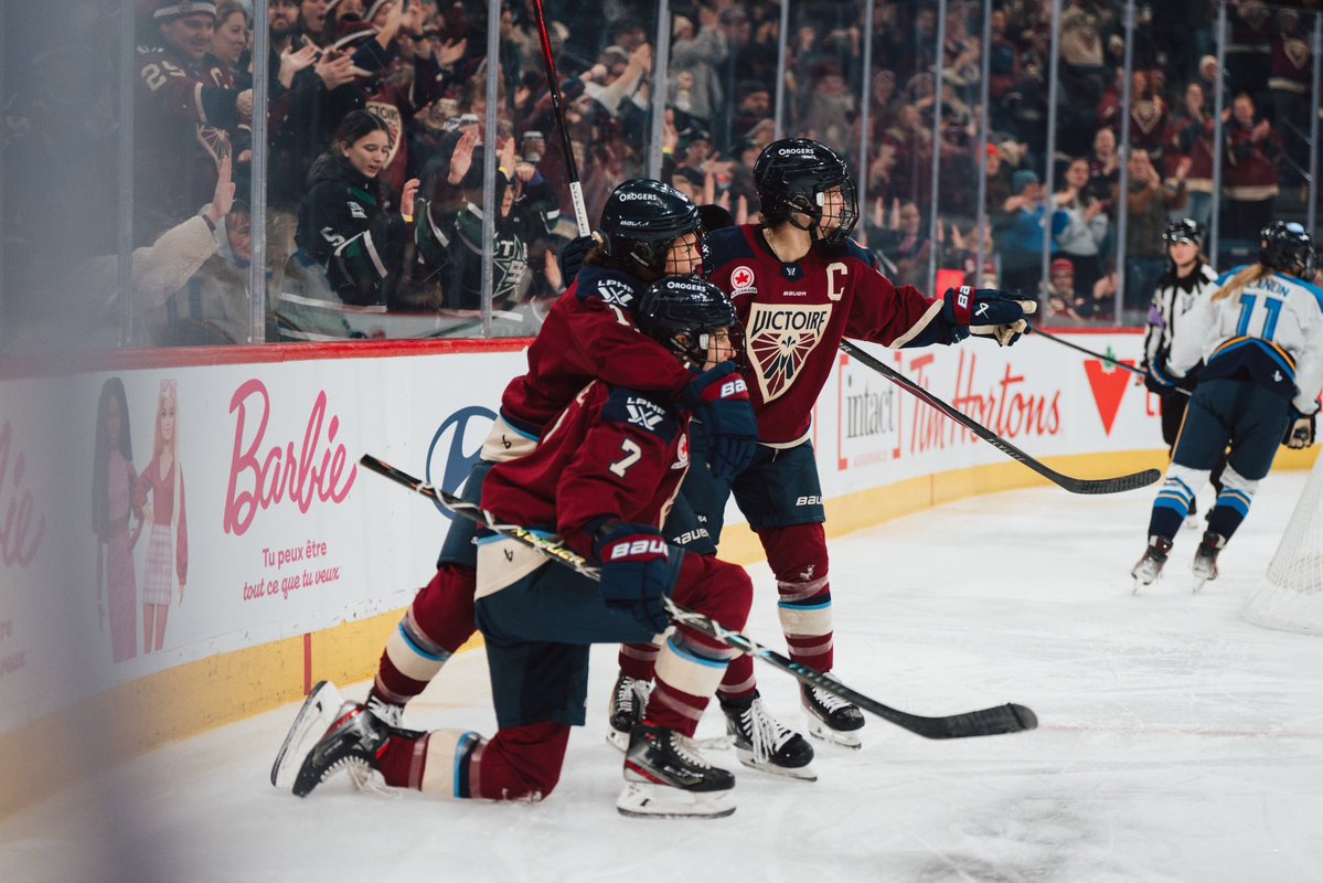 PWHL_Montreal's tweet photo. Wife line 🔒 https://t.co/IAEKl1dsoS