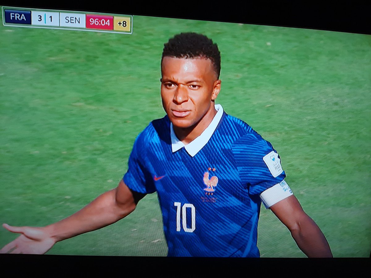 MarkPeters81's tweet photo. Match 17 - France 🇫🇷  3-1 🇸🇳 Senegal - A questionable VAR decision cannot prevent Kylian Mbappe from becoming France's all-time leading goalscorer.

#FRASEN #WorldCup #France #Senegal #WorldCup2026 https://t.co/yqpH7Q7cBS