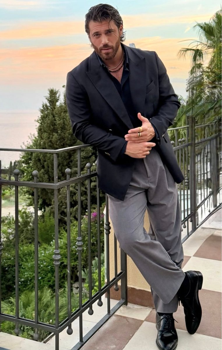 rosiii_mp's tweet photo. Sofía @sofia01945498 😘
Hasta mañana que descanses bien 🥱😴
#CanYaman❤️🫶
#ElLaberintoDeLasMariposas🦋🦋 https://t.co/prKnZpQgoN