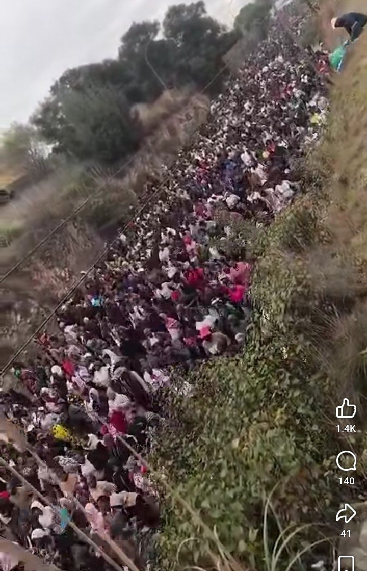 Dzungie007's tweet photo. Frame 1:  Lydenburg - Mpumalanga 
Frame 2: Thembisa - Gauteng 
Frame 3: City Deep - Gauteng 

Date: 17 / 06 / 2026 https://t.co/su17jL3T2t
