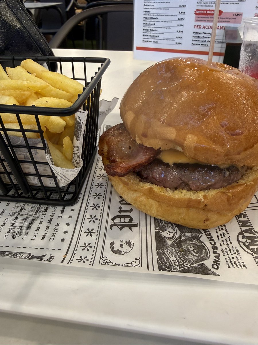 Sareyware's tweet photo. Watching the England v Croatia match at Miko’s Burger Bar by the beach! https://t.co/fOo1Hvu2nh