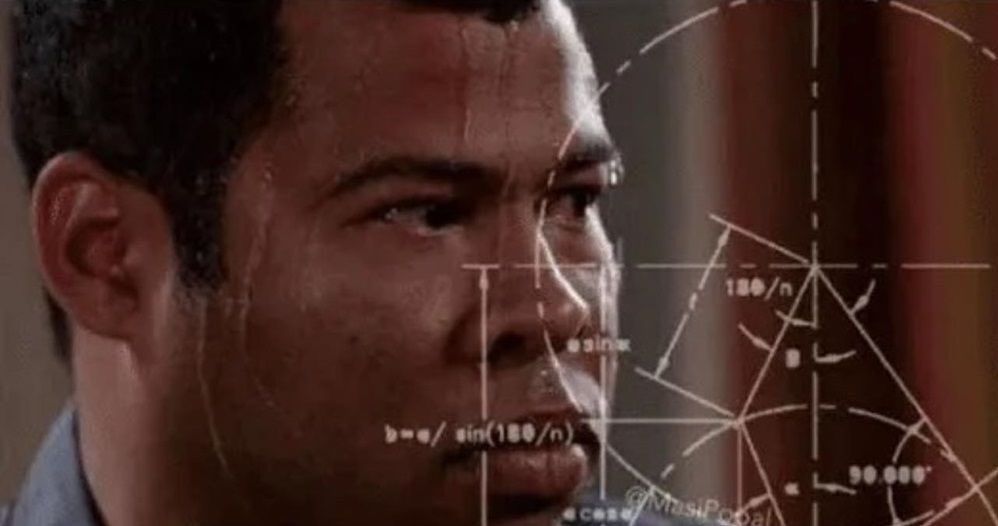 IfeanyiEmm34386's tweet photo. When you're approaching someone in a long hallway and you're not sure when to begin eye contact https://t.co/qG44U9JvYL