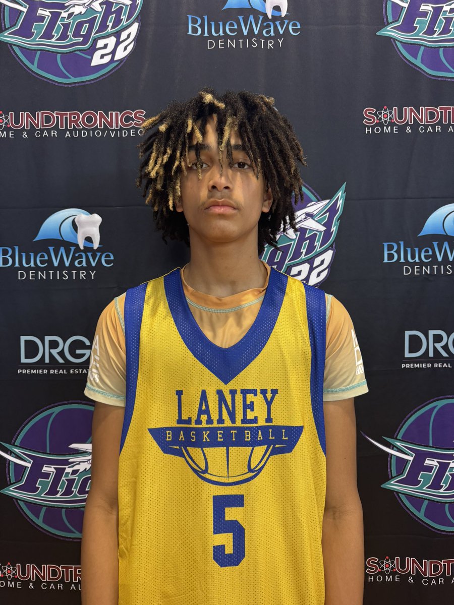Flight22bball's tweet photo. LANEY:70
VOYAGER ACADEMY:46
#FLI2026 https://t.co/aGXZczl2ET