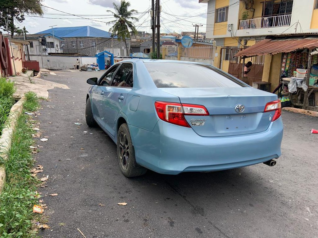 Rowneautos247's tweet photo. Awoof Deal‼️‼️ 
Registered 
Toyota Camry 2014 
Toks Standard,First User
Engine and Gear Perfect
Ac Chilling Well
First body pan Absolutely Nothing to Fix
Price🏷️9.3M
📍Ogba,Lagos https://t.co/hDDqE9zpQG