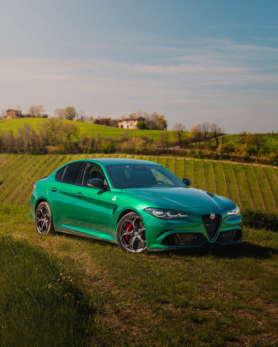 lekan897's tweet photo. Alfa Romeo Guilia Quadrifoglio https://t.co/uEbpdltXBj