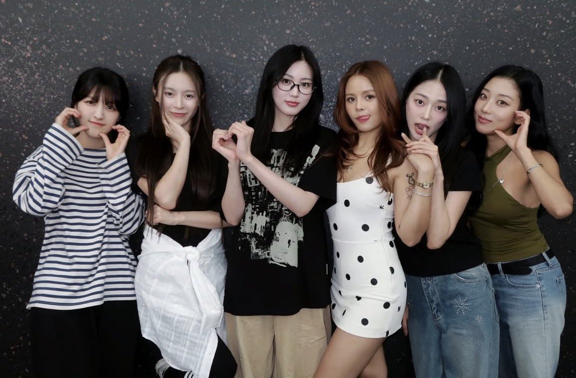 updatesCLC's tweet photo. CLC supports Eunbin through the end of her journey in the entertainment industry ✨

She wrote a note of “See you in Taiwan” to express her enthusiasm for CLC’s upcoming concerts. 

#KWON_EUNBIN #CLC https://t.co/BLt2JhXzcE