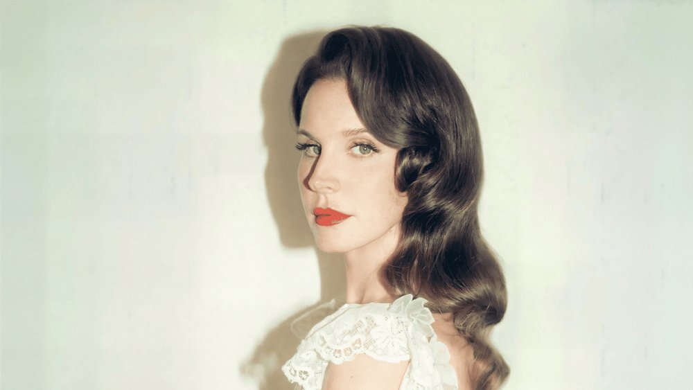 thepophive's tweet photo. Happy Birthday to the beautiful and talented Lana Del Rey. https://t.co/1oXcMN9JDQ