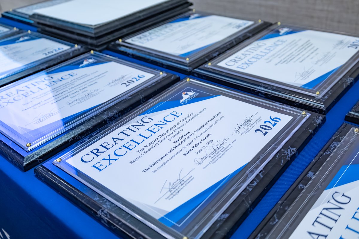 Virginia_CTE's tweet photo. VDOE and VCCS celebrated 19 exemplary CTE programs and partnerships from across the Commonwealth at the 2026 Creating Excellence Awards Luncheon in Richmond yesterday. @vdoe_news @VCCS_SO @glndschools @nationalfccla #CareerTechEd https://t.co/uWnAt2Gj5r